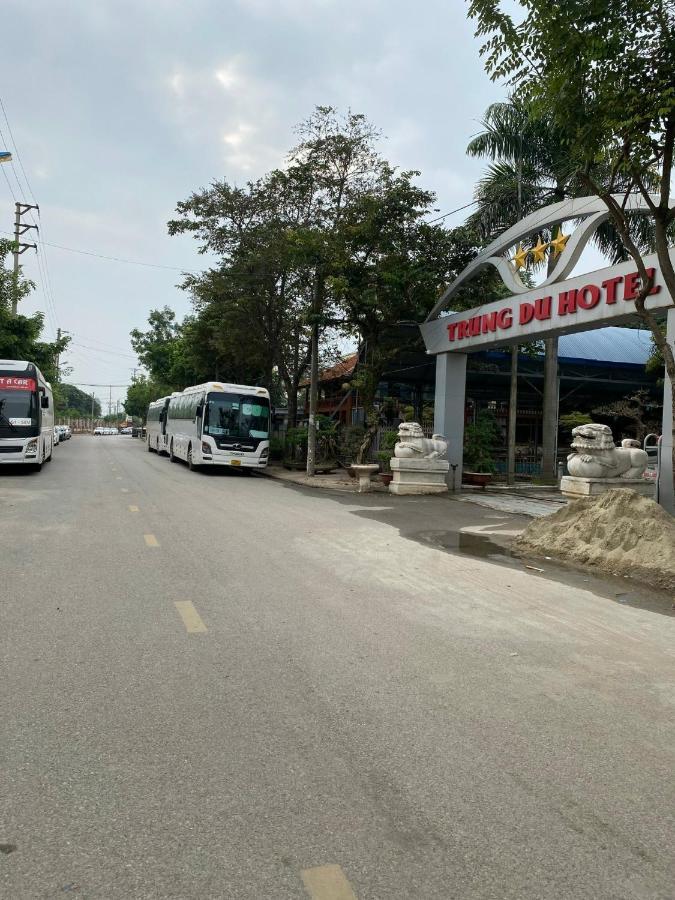 Trung Du Hotel Vinh Yen Экстерьер фото